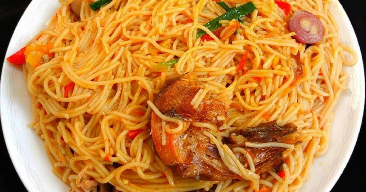 Jollof spaghetti